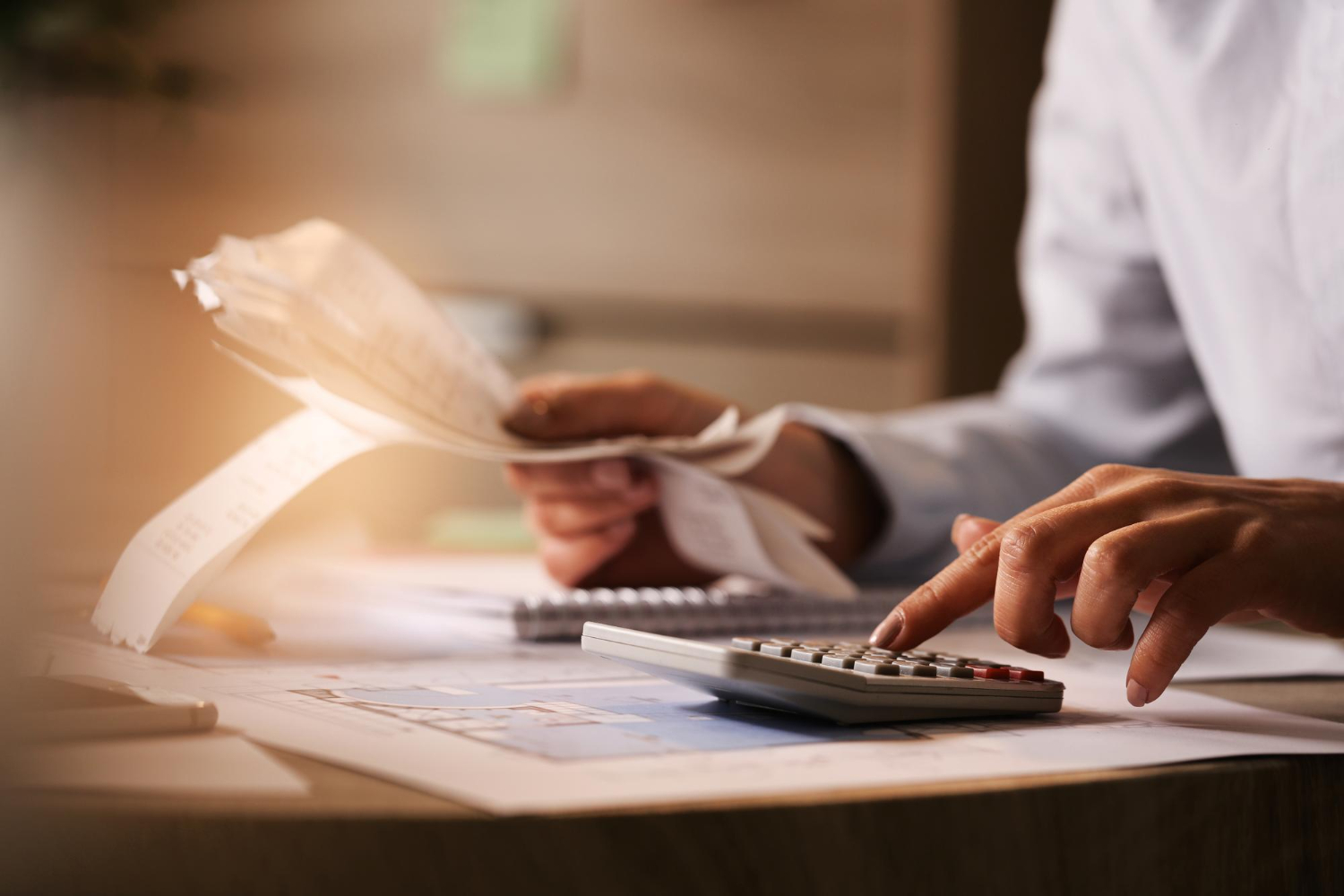 Aprende a ahorrar en intereses de tu tarjeta de crédito [Guía Simple]