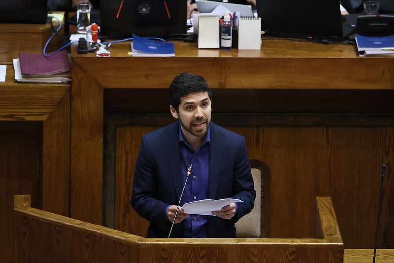 Empleos sin experiencia: Avanza proyecto para facilitar la inserción laboral de jóvenes