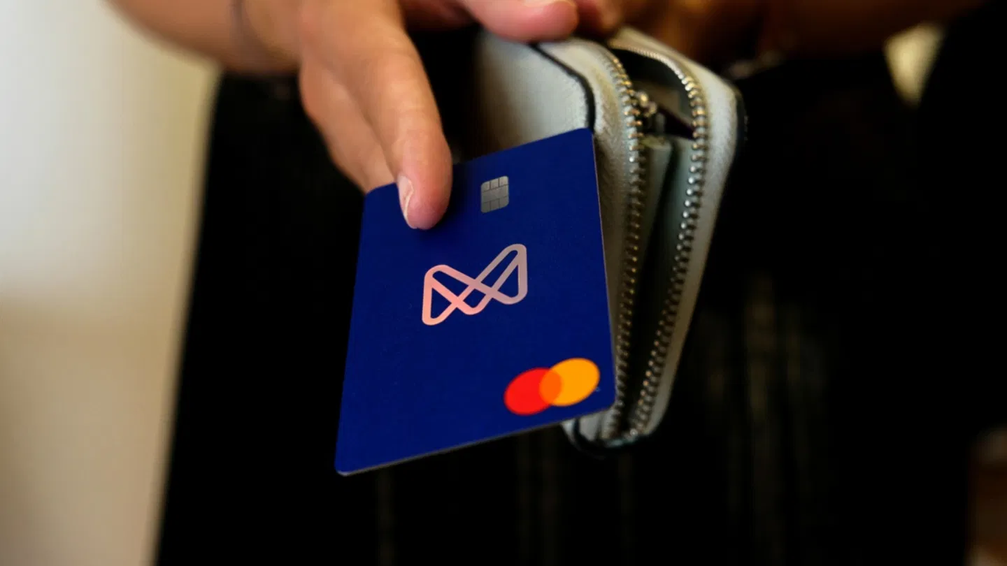 Monese: Cuenta y Tarjeta  Aprobada