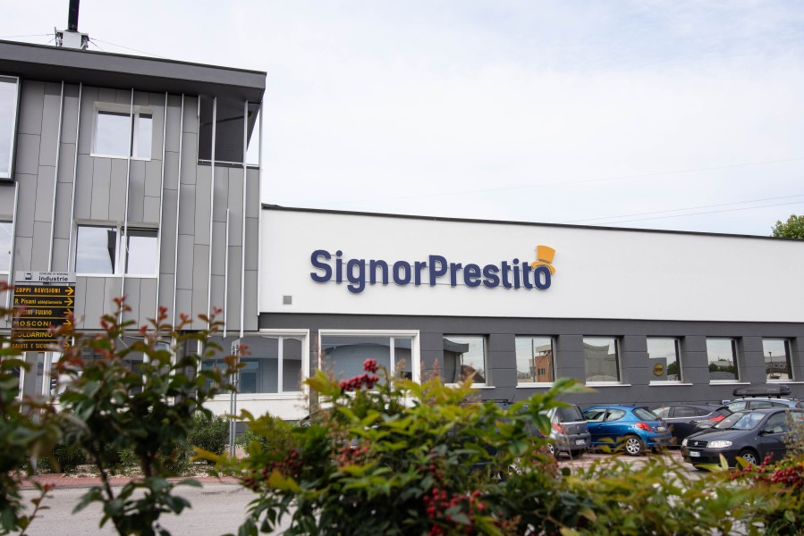 Hasta 75.000€ con cuotas asequibles: Simula con Signor Prestito