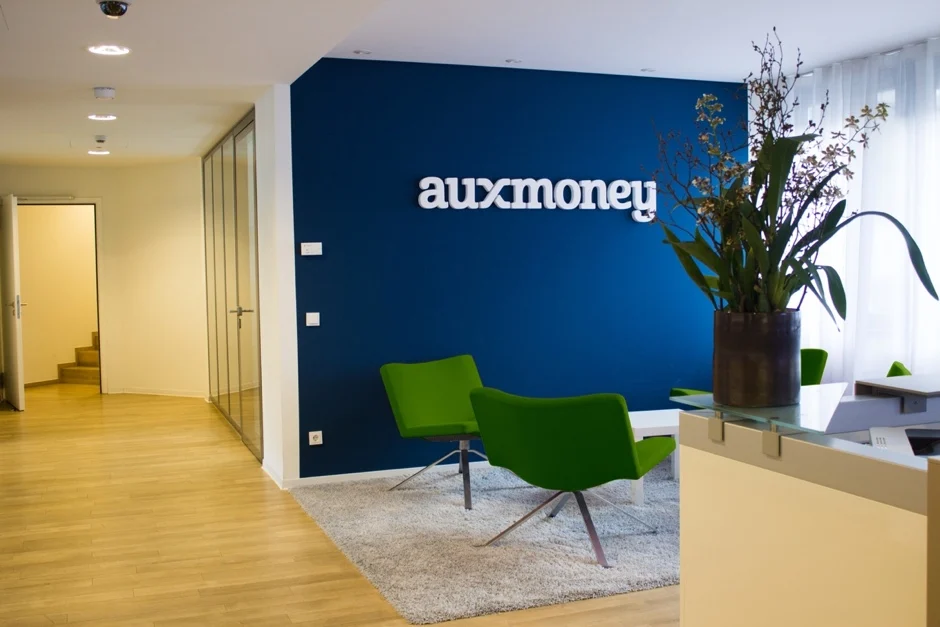 Préstamo de hasta 50.000€ con Auxmoney: Simula online